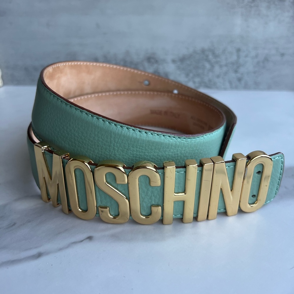 Authentic Moschino Logo Belt Mint Green size 38 (2-4 US)
